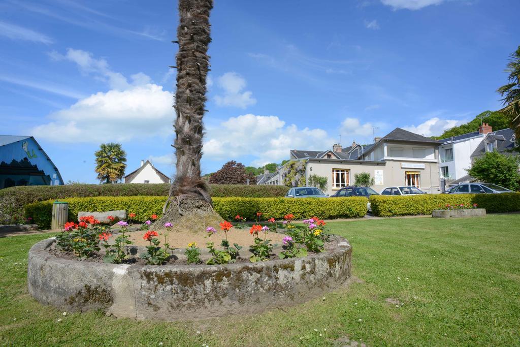 Hotel Des Bains Saint-Jean-le-Thomas Buitenkant foto
