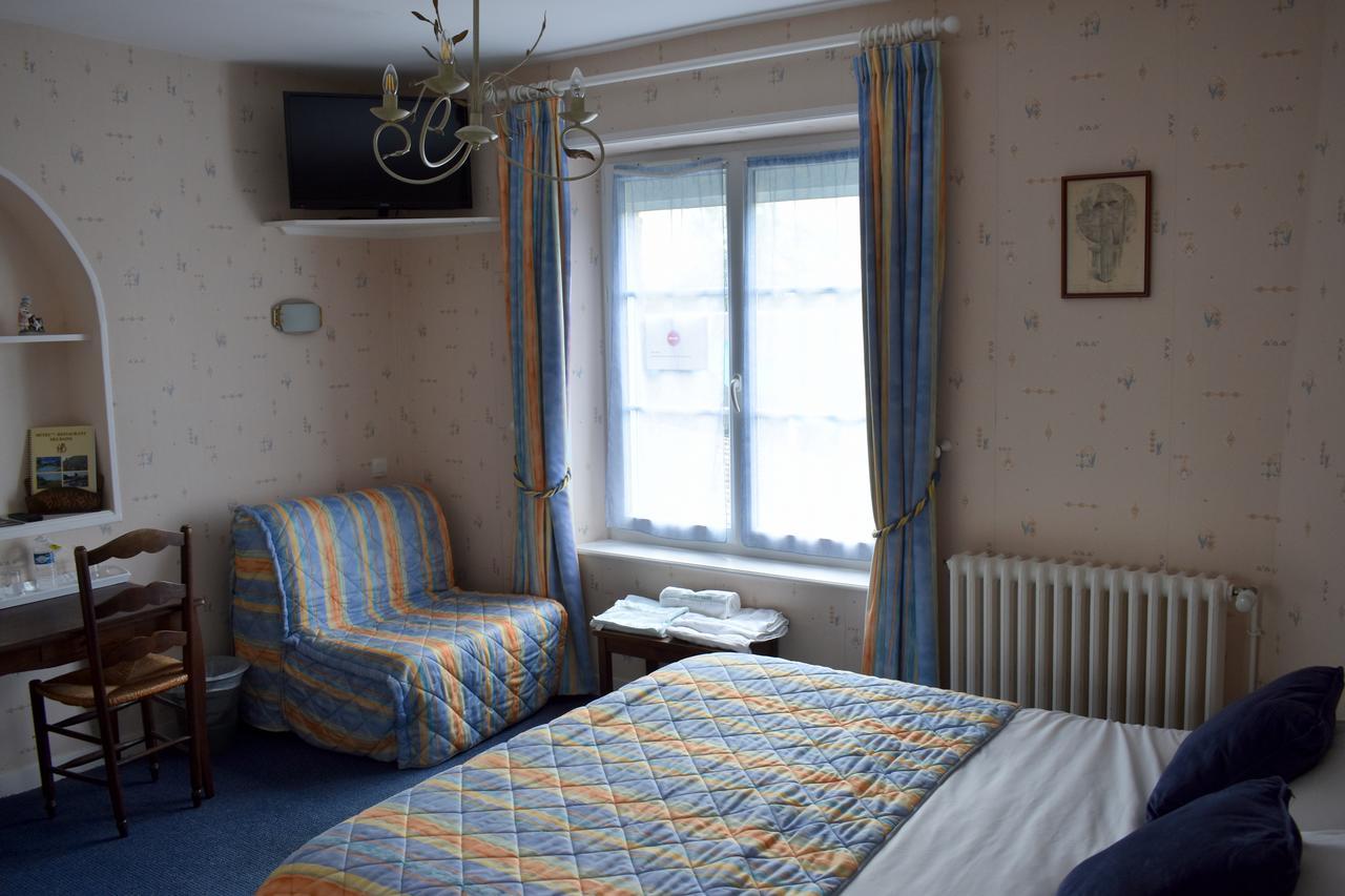 Hotel Des Bains Saint-Jean-le-Thomas Buitenkant foto